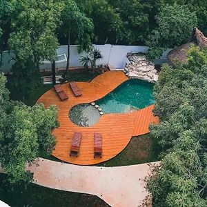 https://coco-village.quintano-roohotels.com